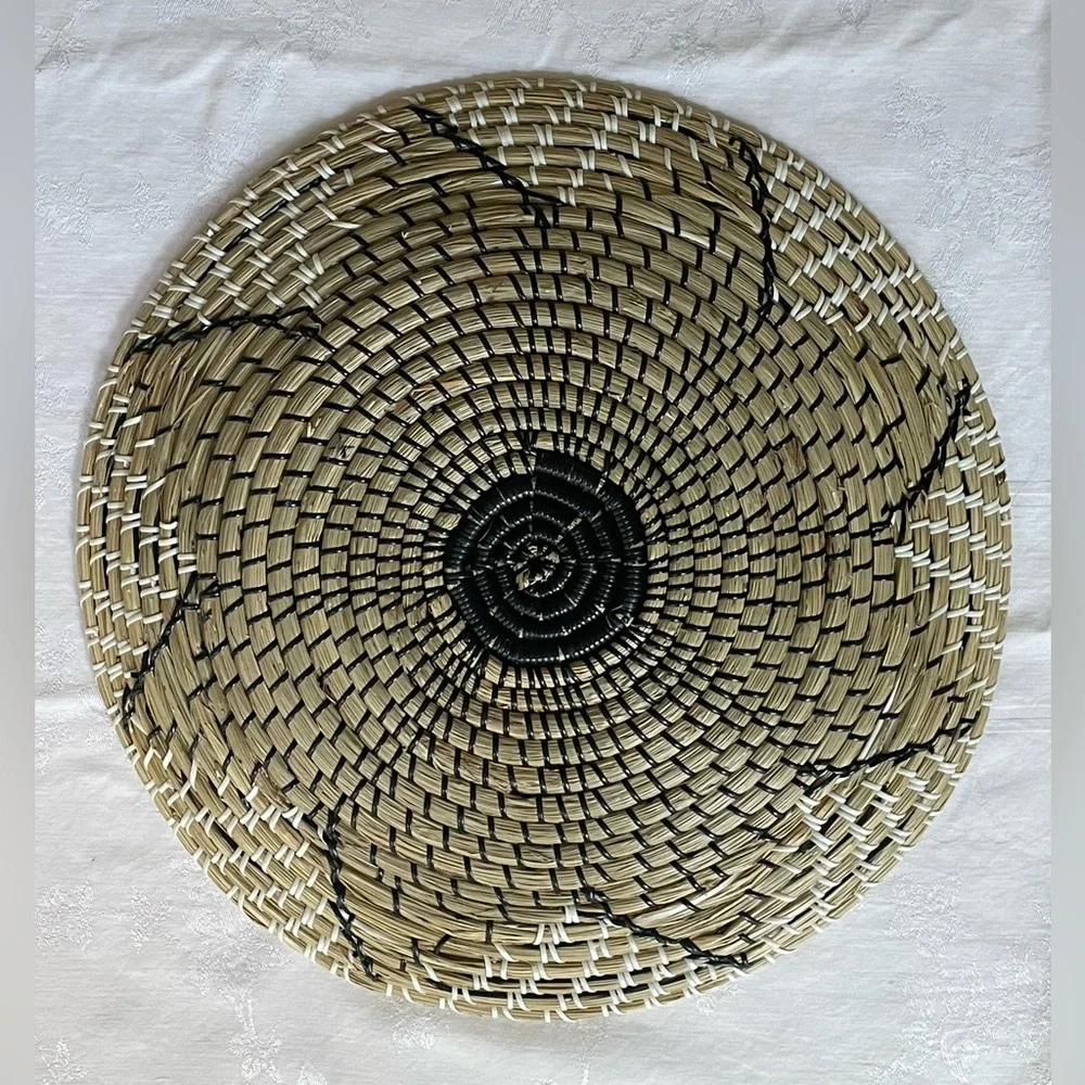 Seagrass Handmade Round Woven Basket Tray Sunflower Flower 20” Boho Wall Decor